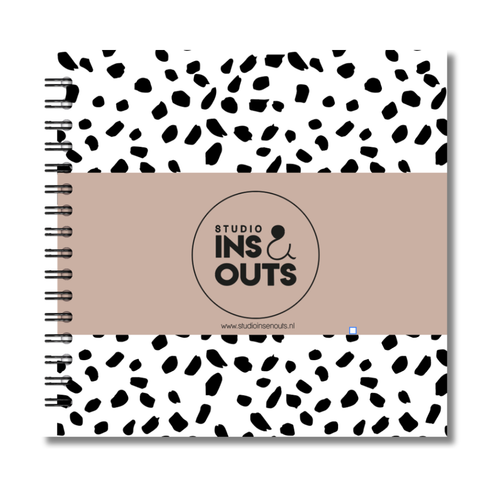 Livre à remplir première année de bébé | sable