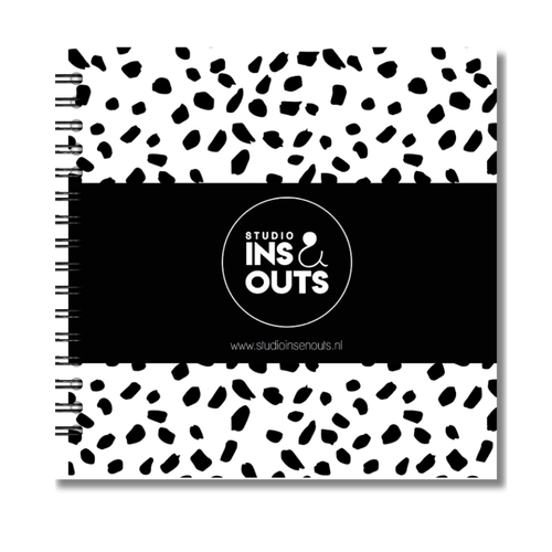 Livre à remplir première année de bébé | sable